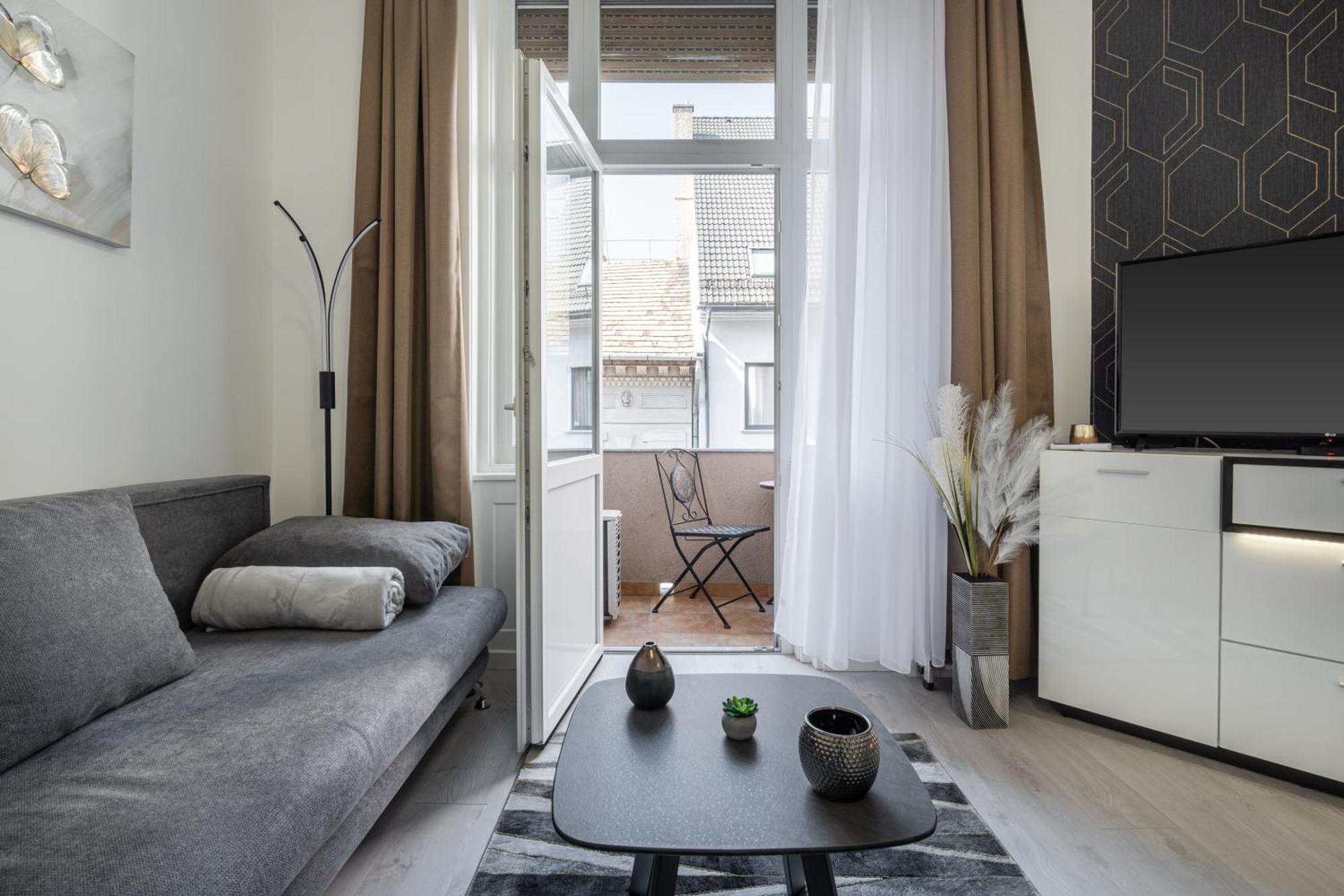 Dorsett Heights Apartment ブダペスト エクステリア 写真